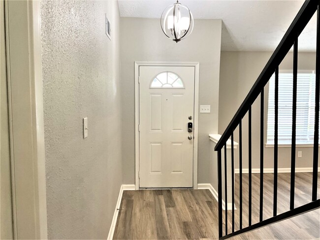 Building Photo - 2326 Meade Court