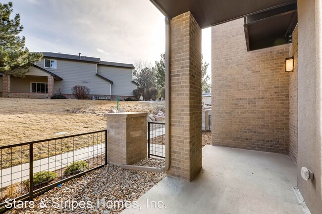 Building Photo - 4 br, 3.5 bath House - 9056 E. Caley Way