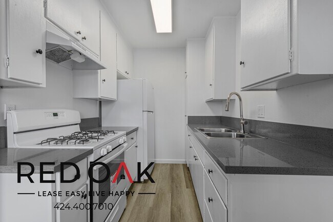 Foto del edificio - 15901 S Vermont Ave