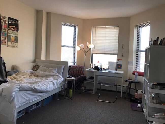 Foto del edificio - 851 Beacon St