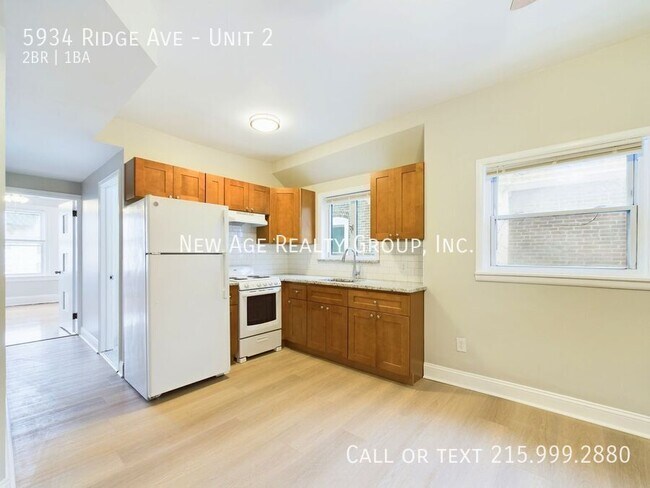 Building Photo - 5934 Ridge Ave