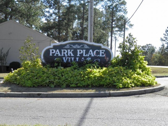 Building Photo - 230 Lanier Dr