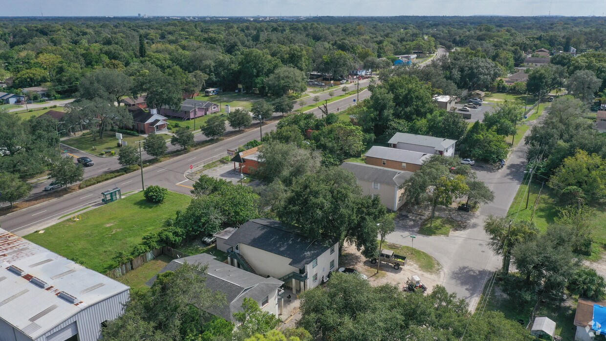 Aerial Photo - 8601 N 39th St