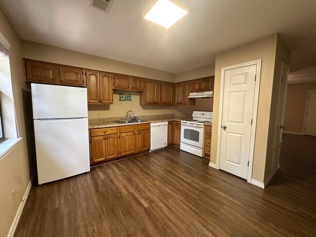 Foto del edificio - 218 E 16th St