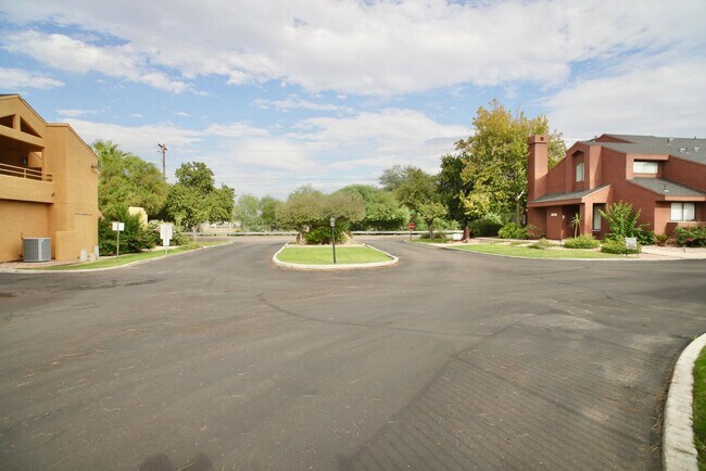 Building Photo - Welcome to your furnished Oasis with Catal...