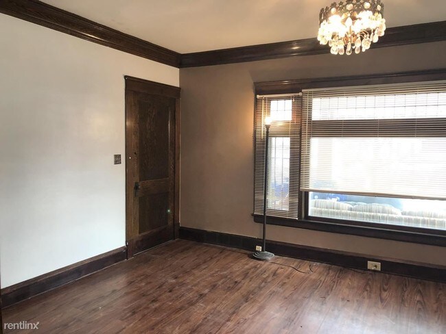 Building Photo - 1236 Brockley Ave