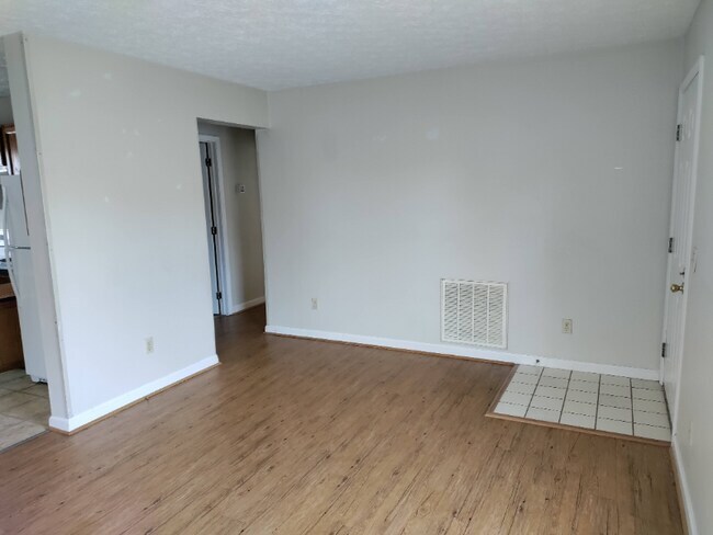 Building Photo - 2187 Jeffress Rd
