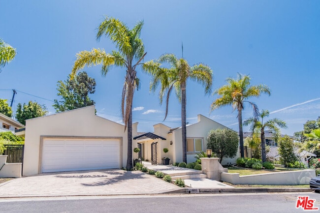 Foto del edificio - 480 N Robinwood Dr