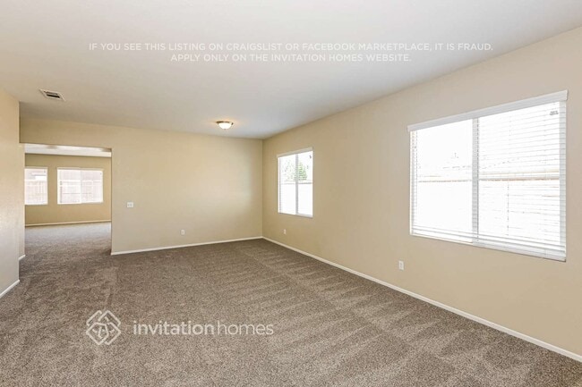 Building Photo - 40503 Carly Ct