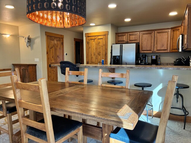 Photo - 831 Ermine Ln Townhome