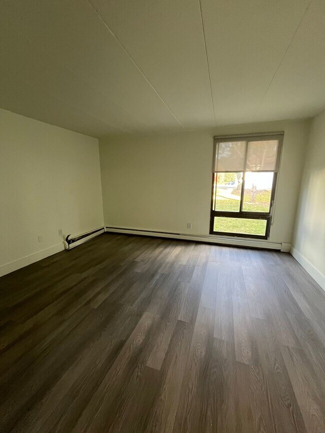 Foto del edificio - 7290 W Dean Rd