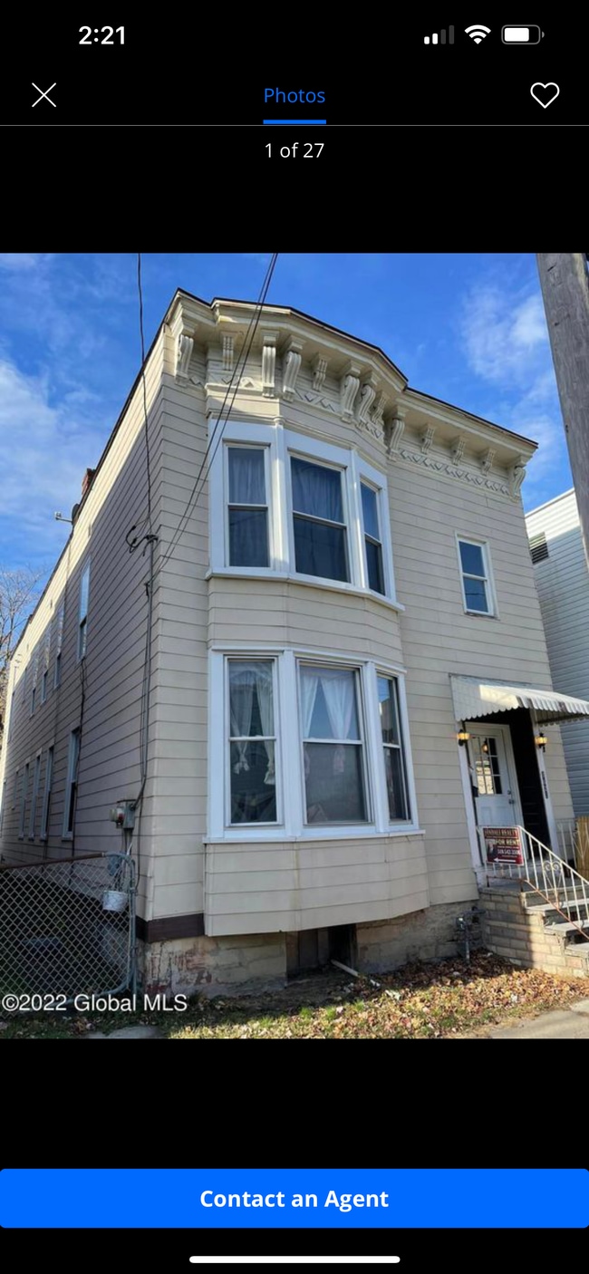 Building Photo - 1625 6th Ave