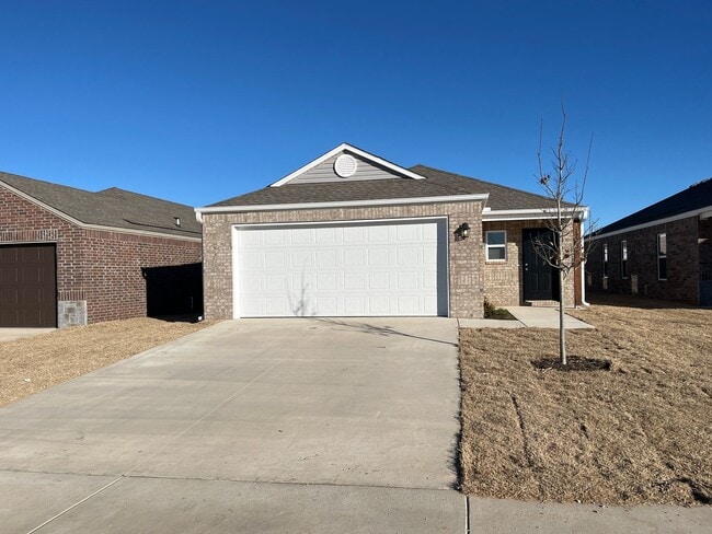 Building Photo - *Valentine's Day Special* BRAND NEW Three ...