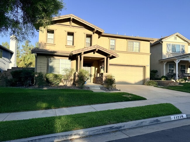 Building Photo - 11226 Evergreen Loop