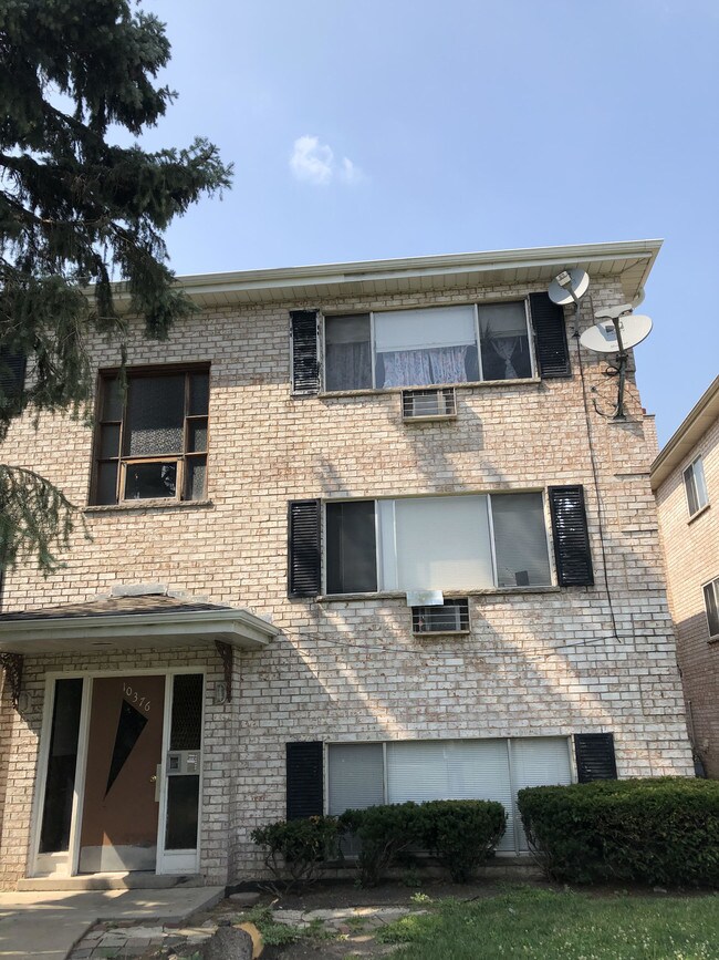 10376 Michael Todd Terrace Unit 2, Glenview, IL 60025 Apartment for