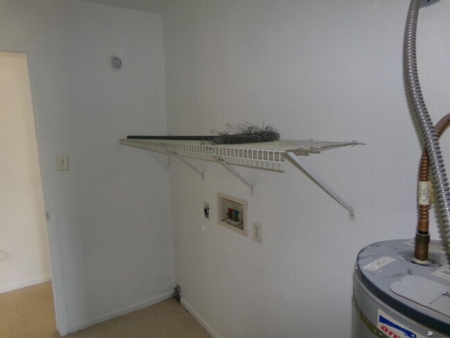 Foto del edificio - 2812 W 28th Pl