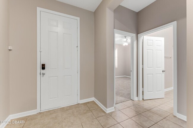 Foto del edificio - 32 Abacus Ave