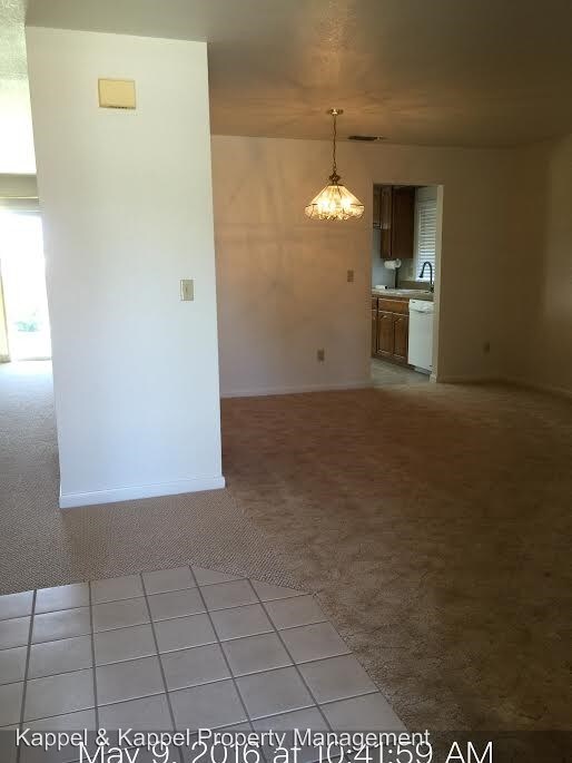 Foto del edificio - 1345 Hillview Dr