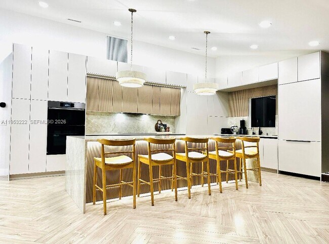 Foto del edificio - 2475 NW 25th St