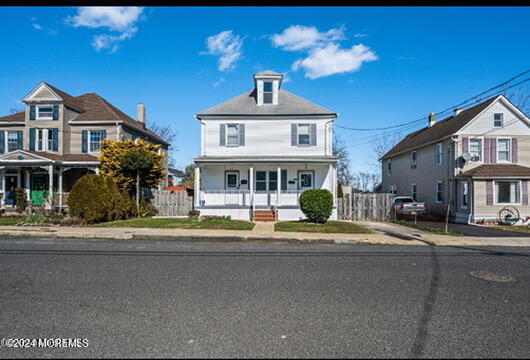 Building Photo - 437 Willow Ave
