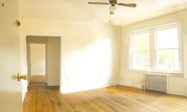 Foto del edificio - 205 N Plum St