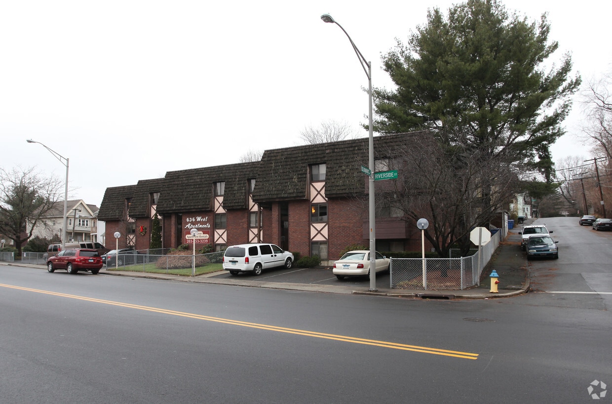 Foto del edificio - West Apartments