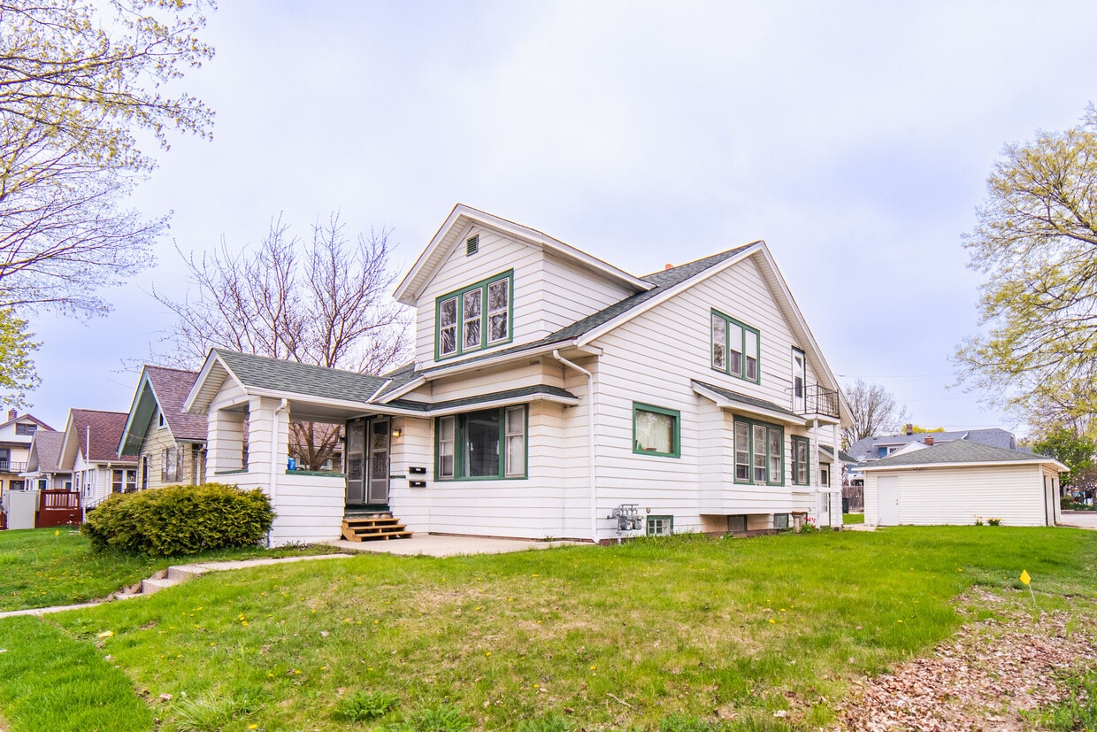 Foto principal - 5804 W Walker St