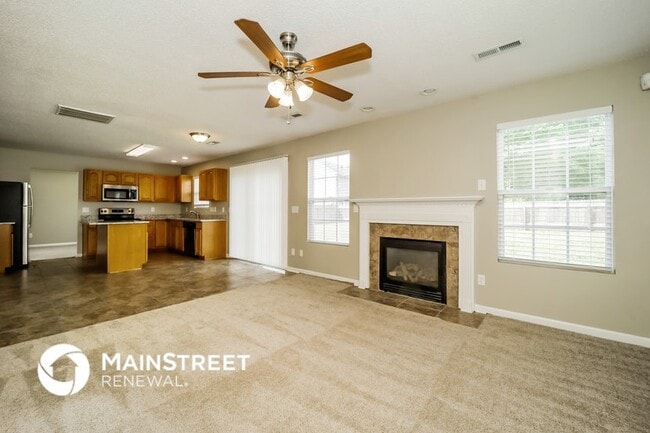 Foto del edificio - 5203 Weeping Cherry Dr