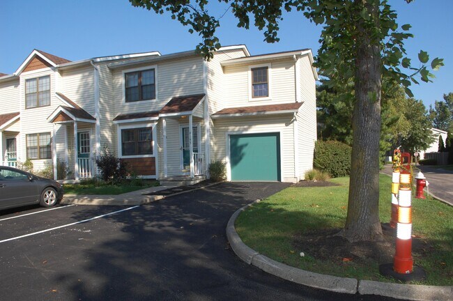 Foto del edificio - 8195 Baltimore Ave