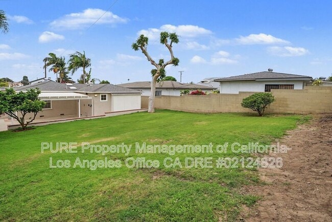 Foto del edificio - 4619 W 133rd St