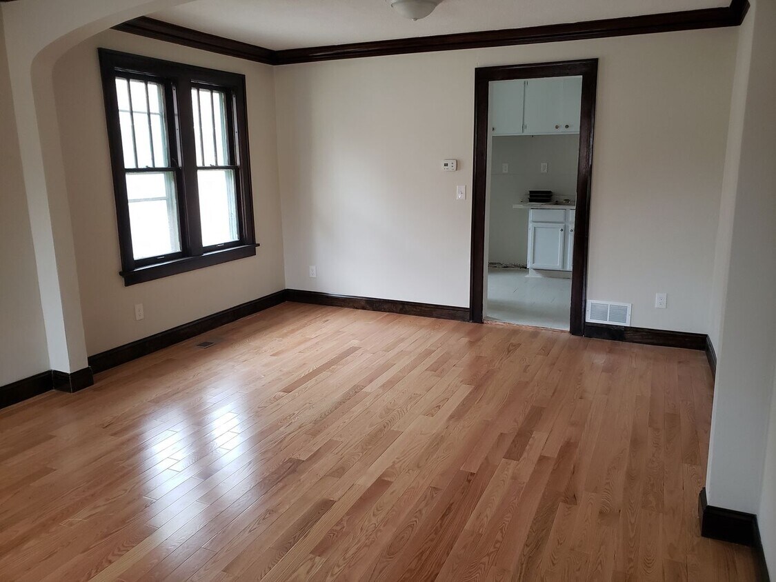 Foto principal - 1234 Rice St