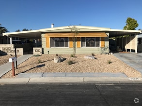 Building Photo - 73270 Desert Greens Dr N