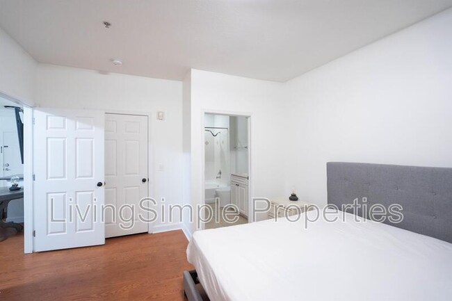 Foto del edificio - 501 Hungerford Dr
