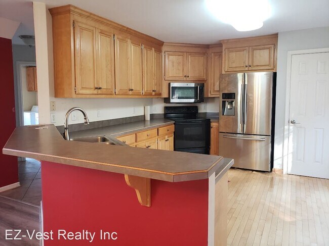 Building Photo - 3 br, 2.5 bath House - 106 Brook Lane