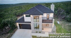 Building Photo - 320 Flanders