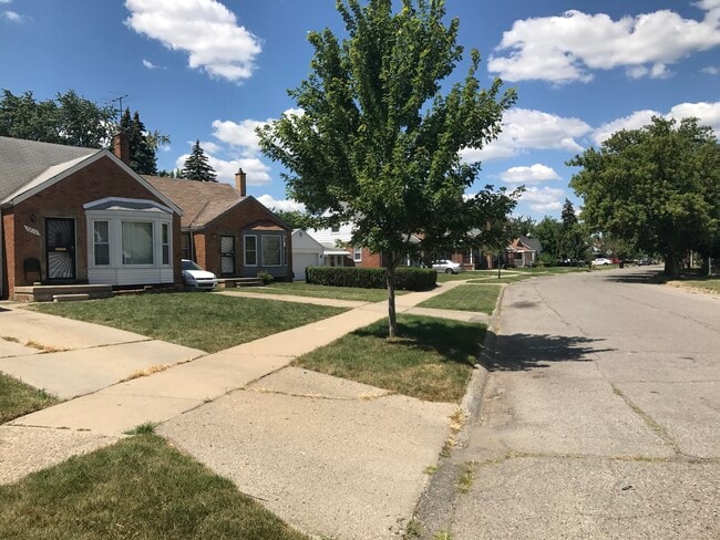 Building Photo - 7265 Braile St