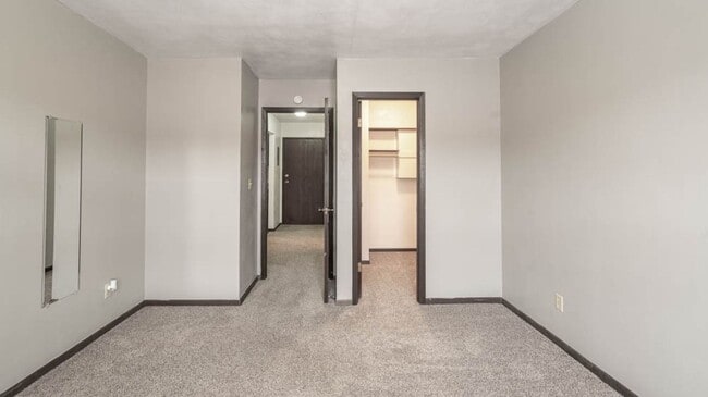 Interior Photo - Kingswood Place