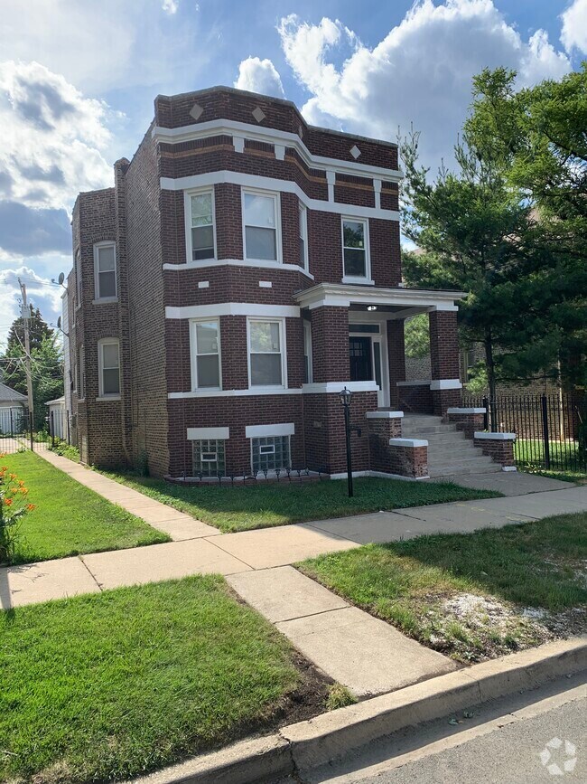 Apartments for Rent in 60617