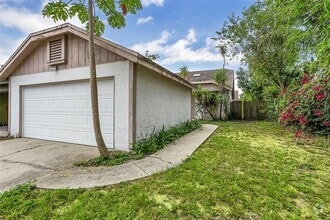 Building Photo - 8636 Drayton Ct
