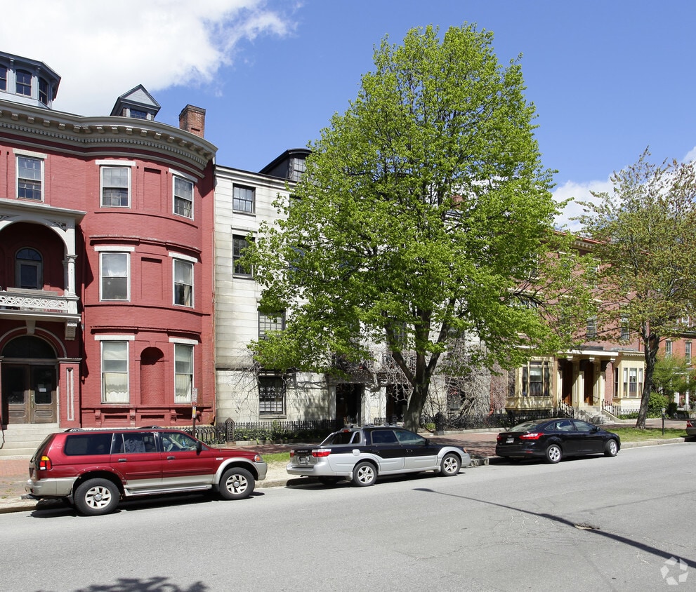 Building Photo - 173 State St