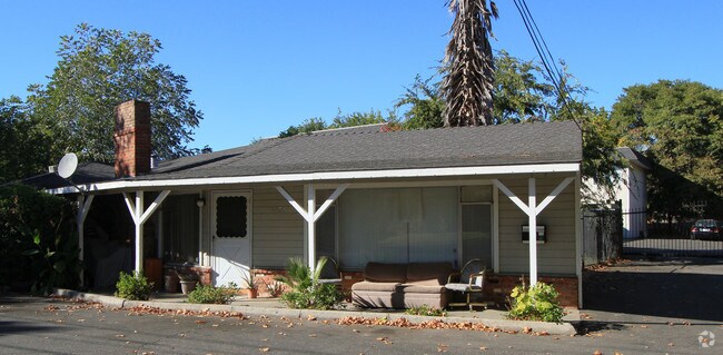 Building Photo - 5729 Engle Rd