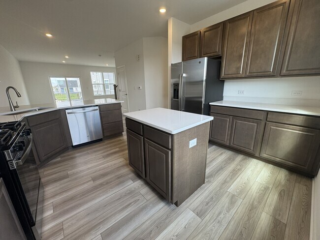 Foto del edificio - 14955 McCarthy Cir