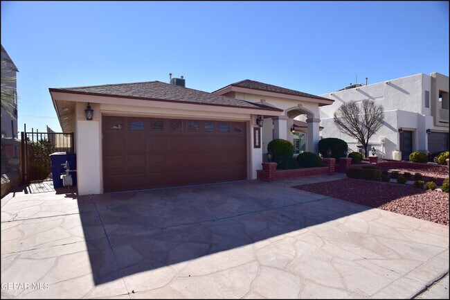 Foto del edificio - 12636 Crystal Ridge St