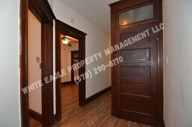 Building Photo - 1506-1510 E Gibson St