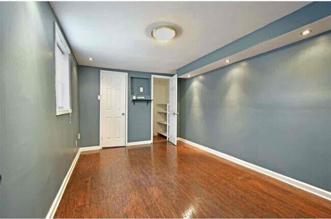 Foto del edificio - 2605 Waterford Park Dr