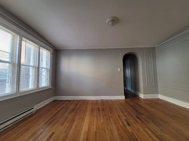 Photo - 8346 S Maryland Ave Apartment