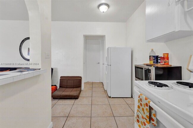 Building Photo - 2651 NW 13th St