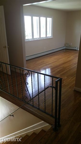 Building Photo - 14927 Hook Creek Blvd