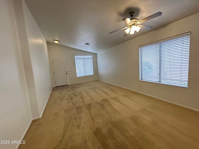 Foto del edificio - 8571 W Vogel Ave