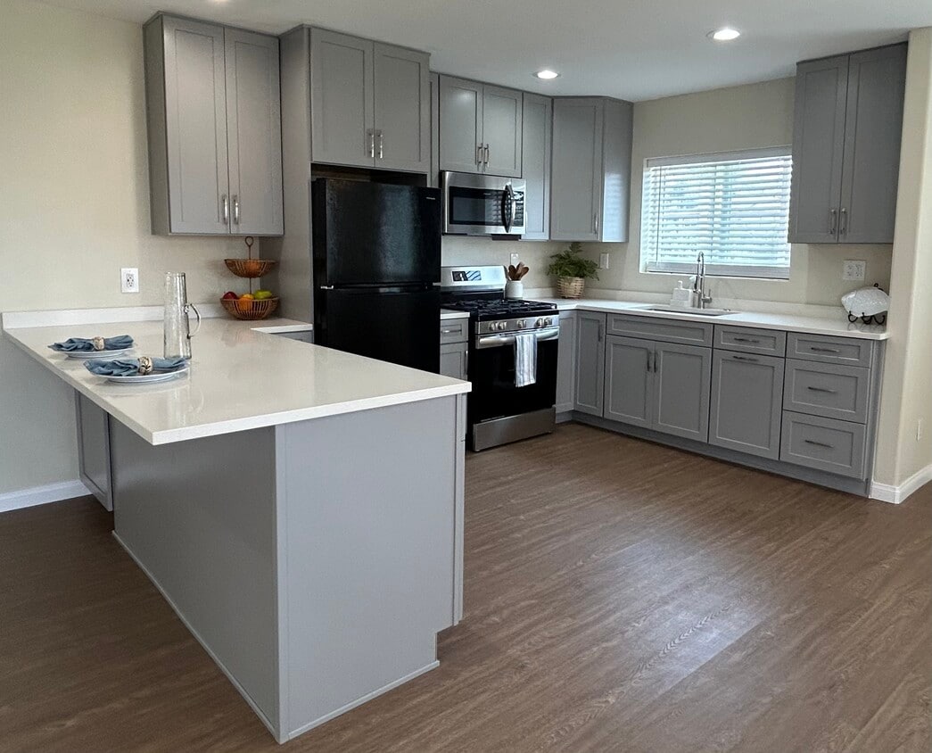 Foto principal - 5527 Bolivar St